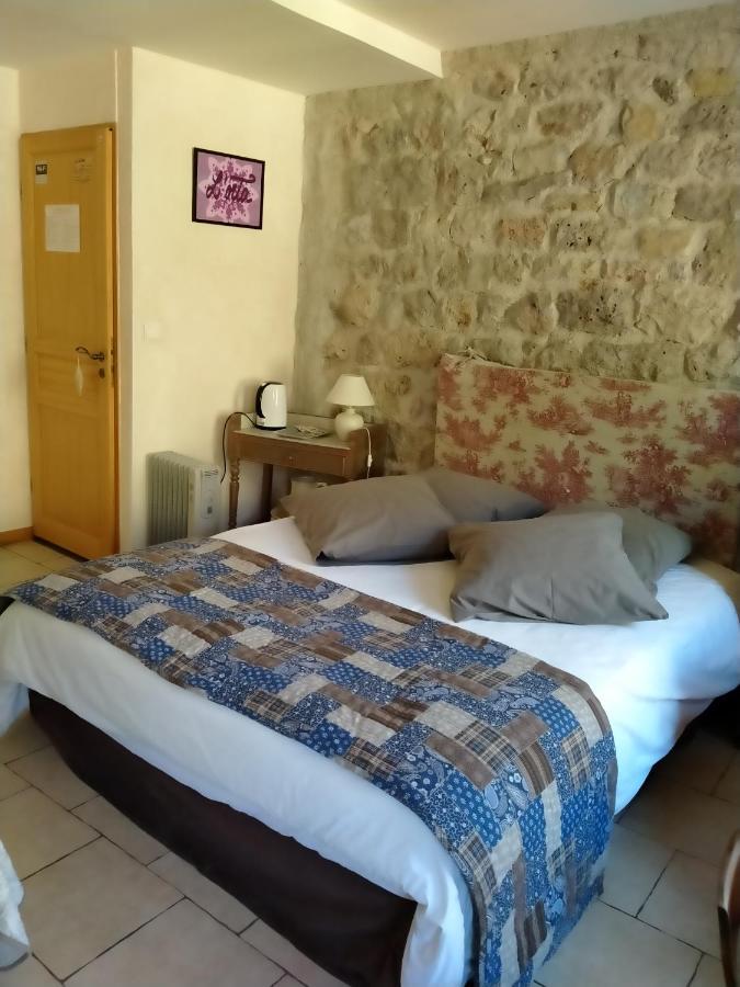 Bed and Breakfast Au Coeur Du Caylar Le Caylar Exterior foto