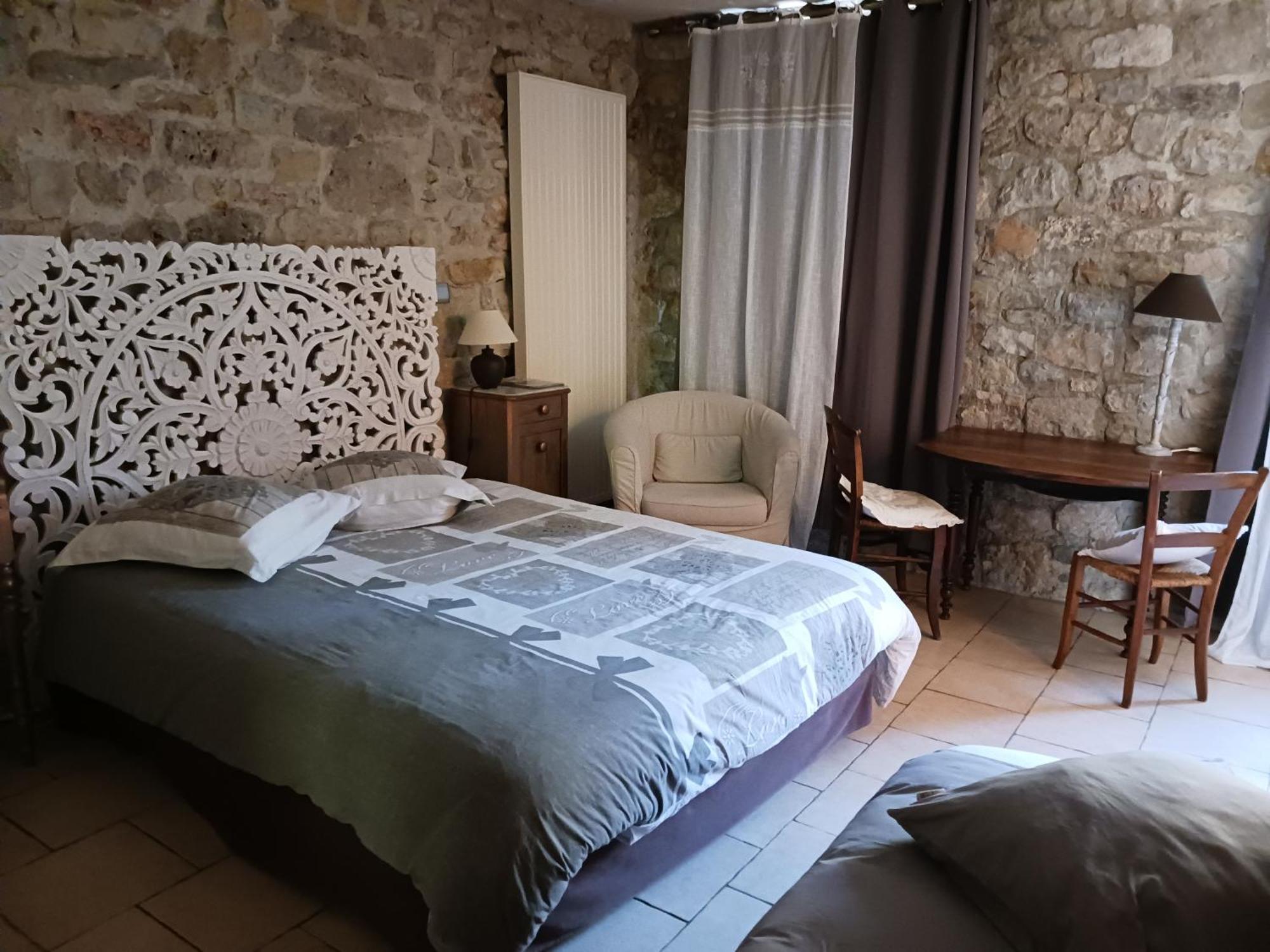 Bed and Breakfast Au Coeur Du Caylar Le Caylar Exterior foto